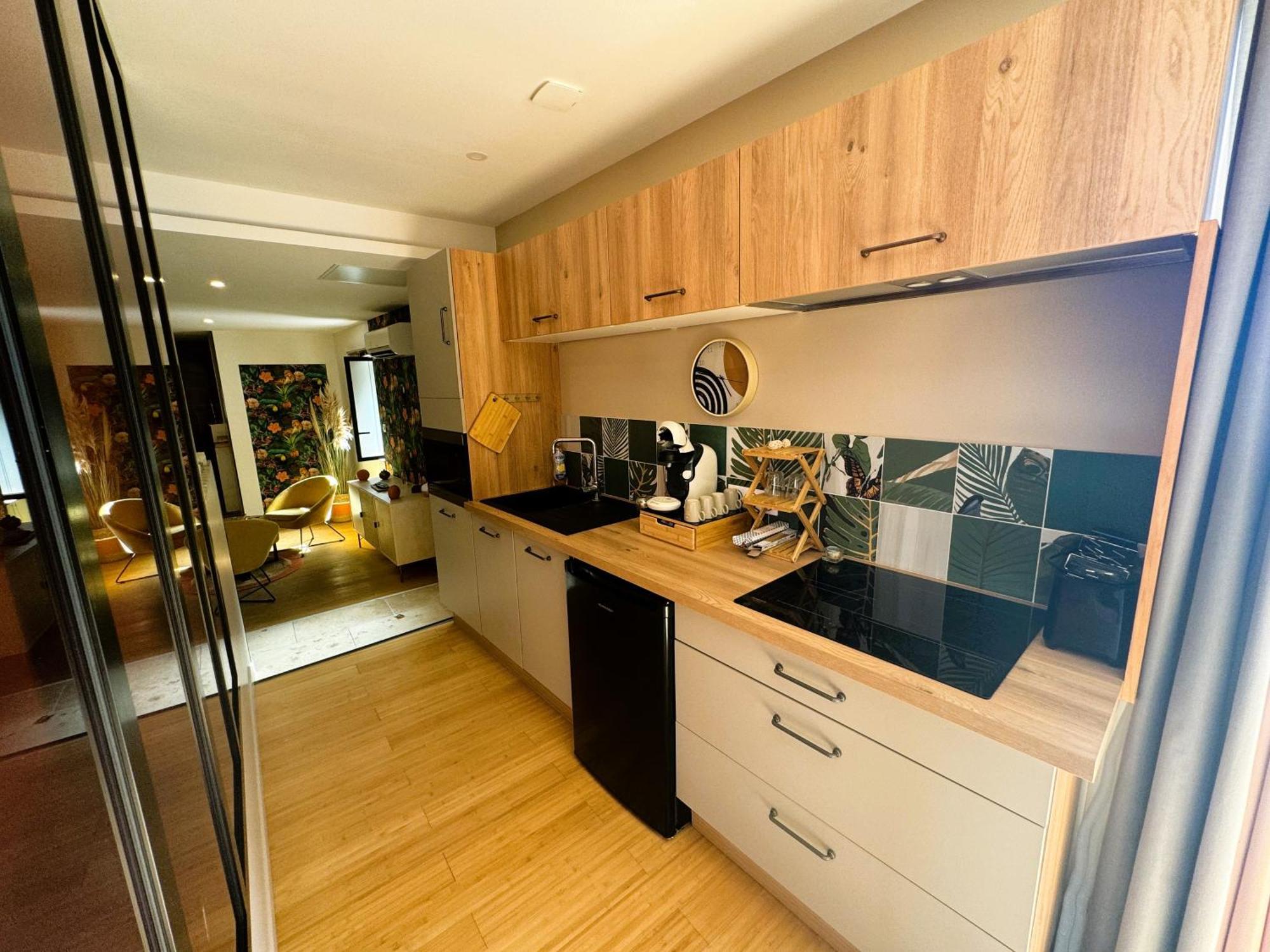 Le Dix - Classic Room - Vallabrix Proche Uzes Exterior foto