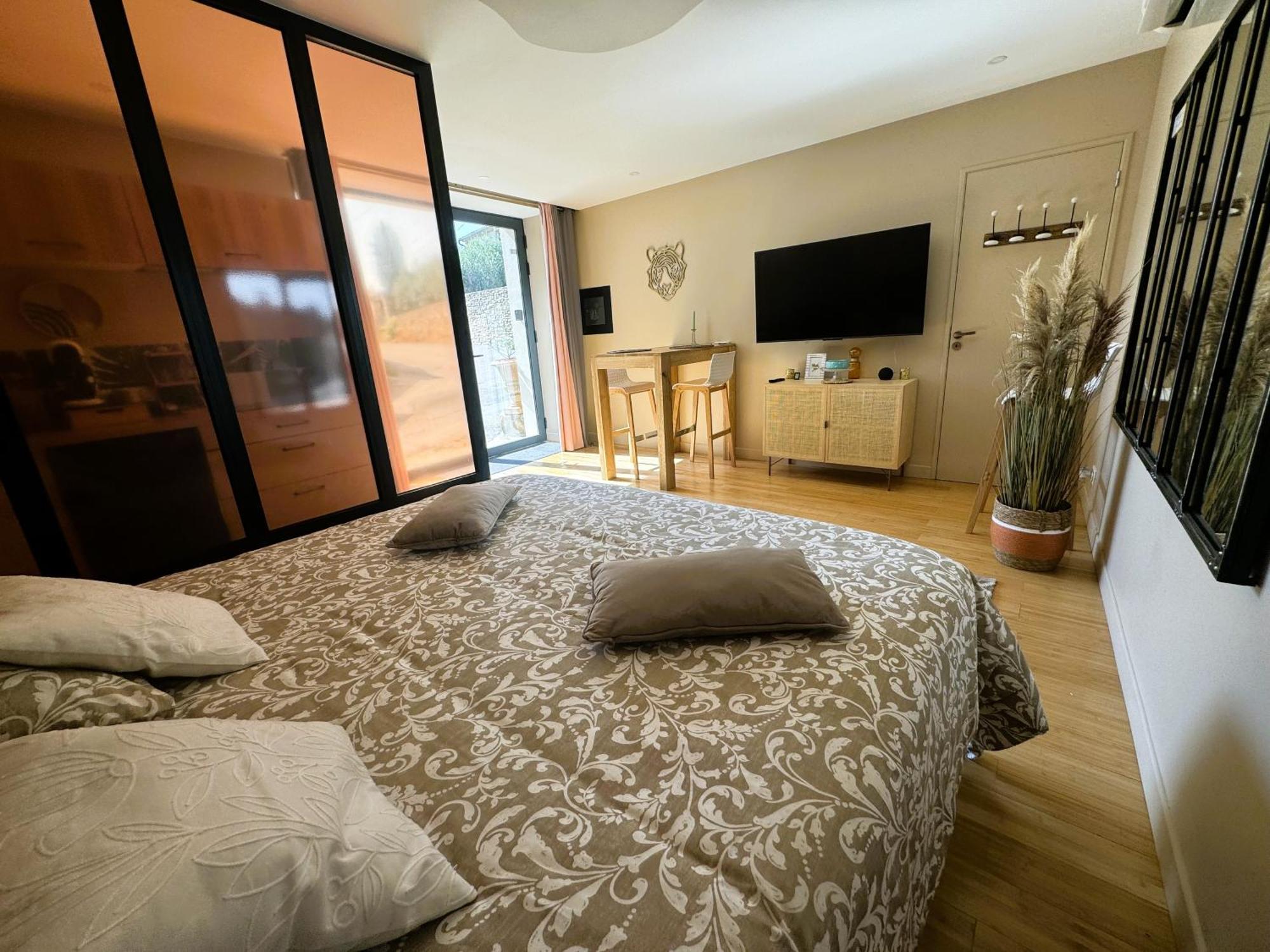 Le Dix - Classic Room - Vallabrix Proche Uzes Exterior foto
